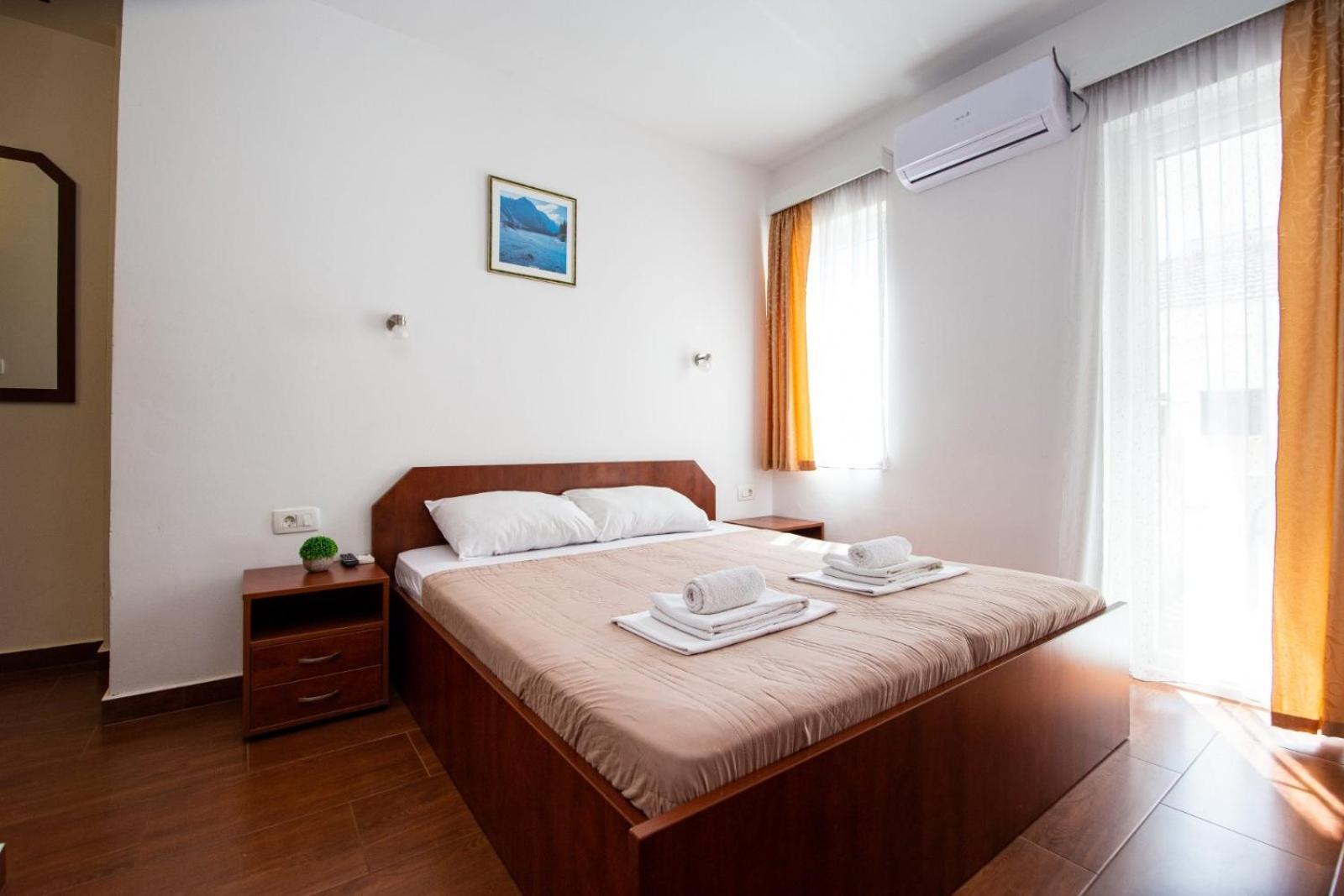 Ipera Apartment Budva Exterior foto