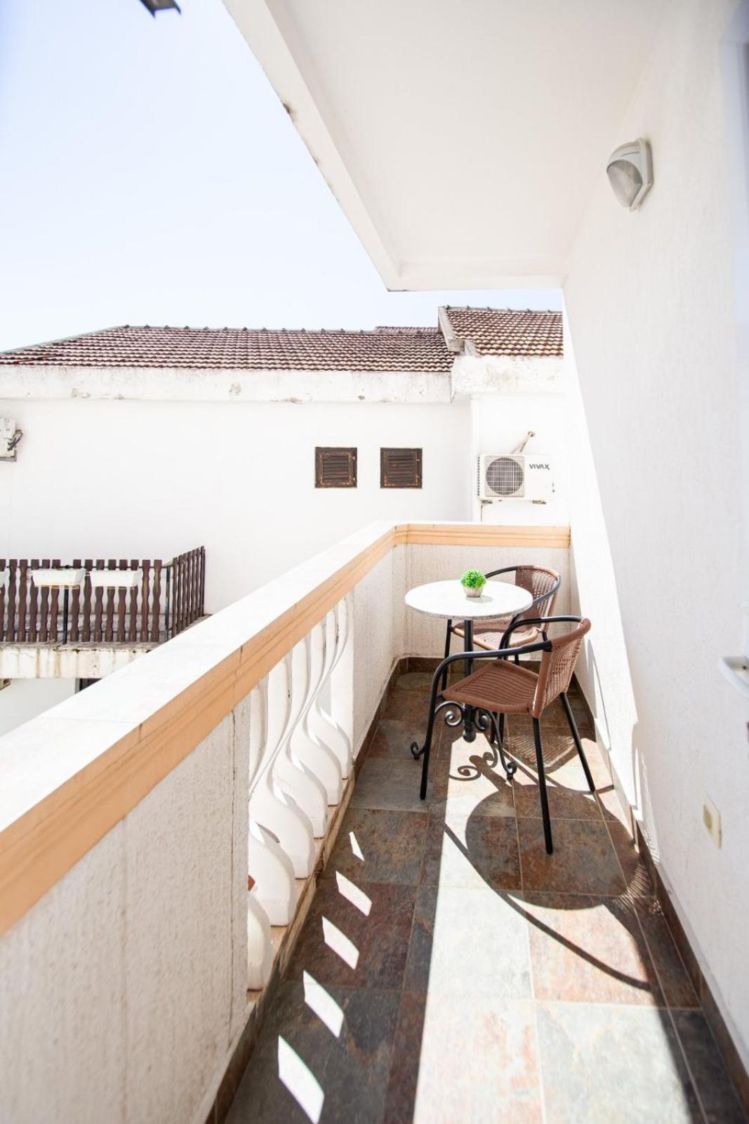Ipera Apartment Budva Exterior foto