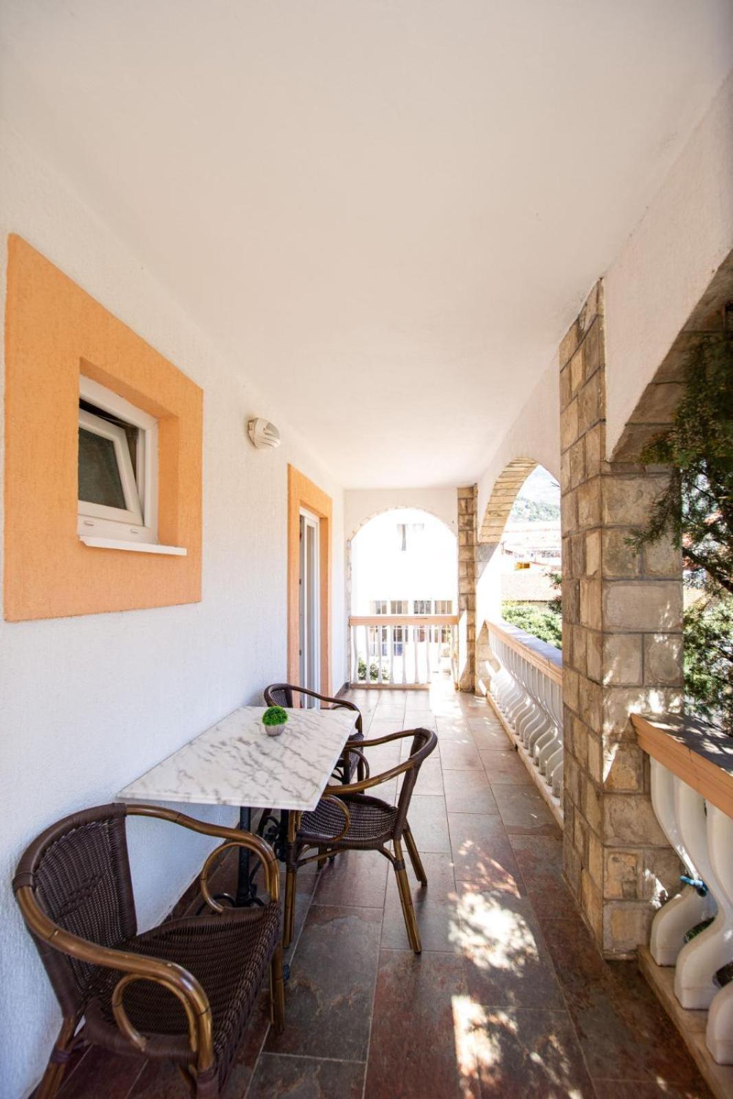 Ipera Apartment Budva Exterior foto